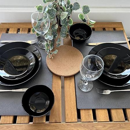 Studio Cozy Proche Paris ฌ็องตีญี ภายนอก รูปภาพ